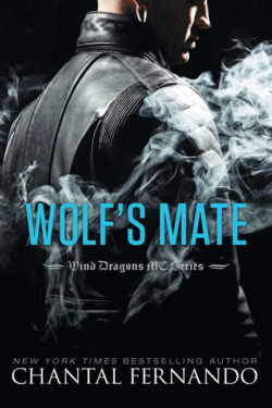 Wolf's Mate by Chantal Fernando